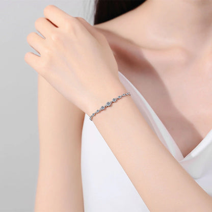 Round Moissanite Bezel Chain Bracelet