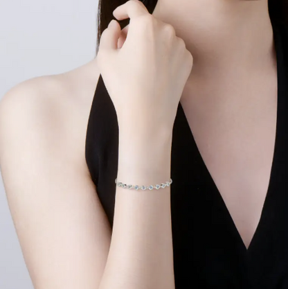 The Seraphé Eternal Bracelet