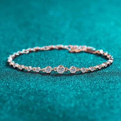 Round Moissanite Bezel Chain Bracelet